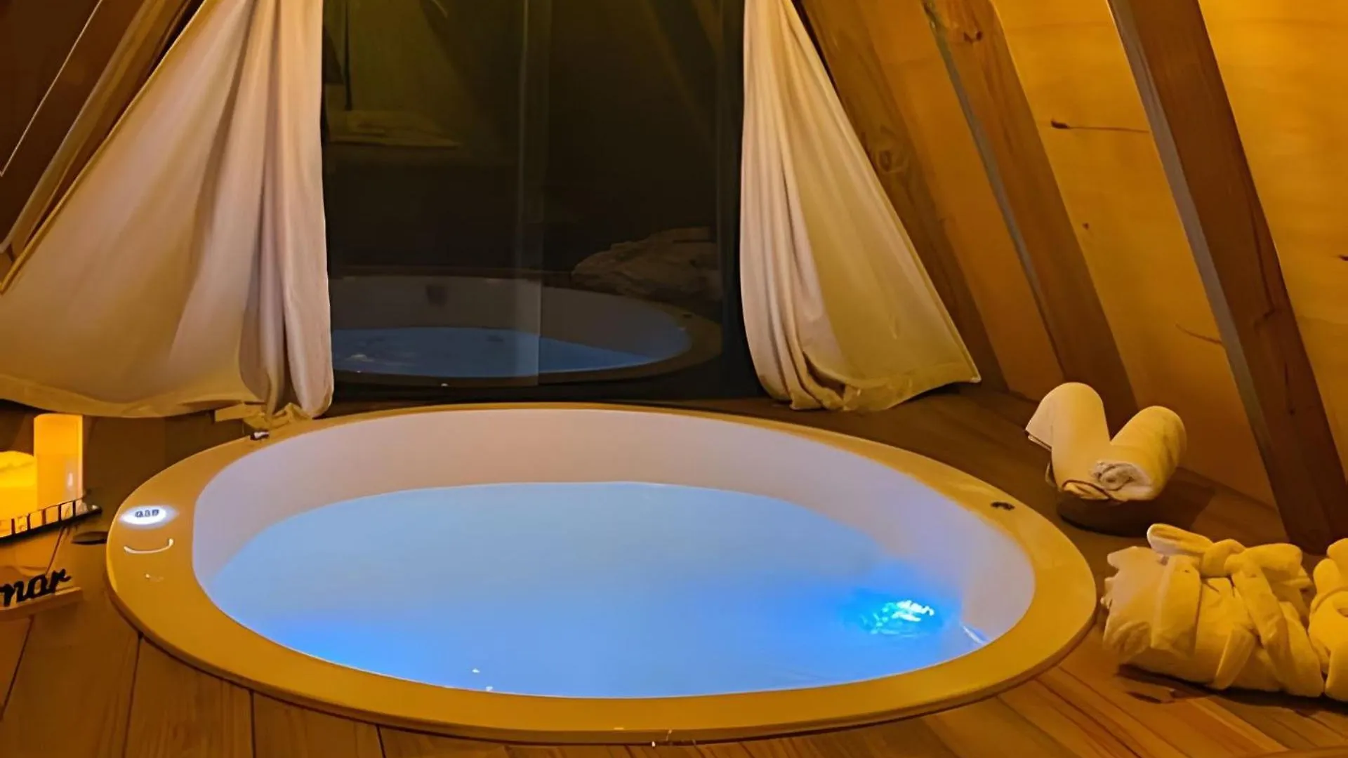 アパート サント・アマロ・ダ・インペラトリスChale Dos Alpes 1 Hidromassagem E Lareiraアパートメント